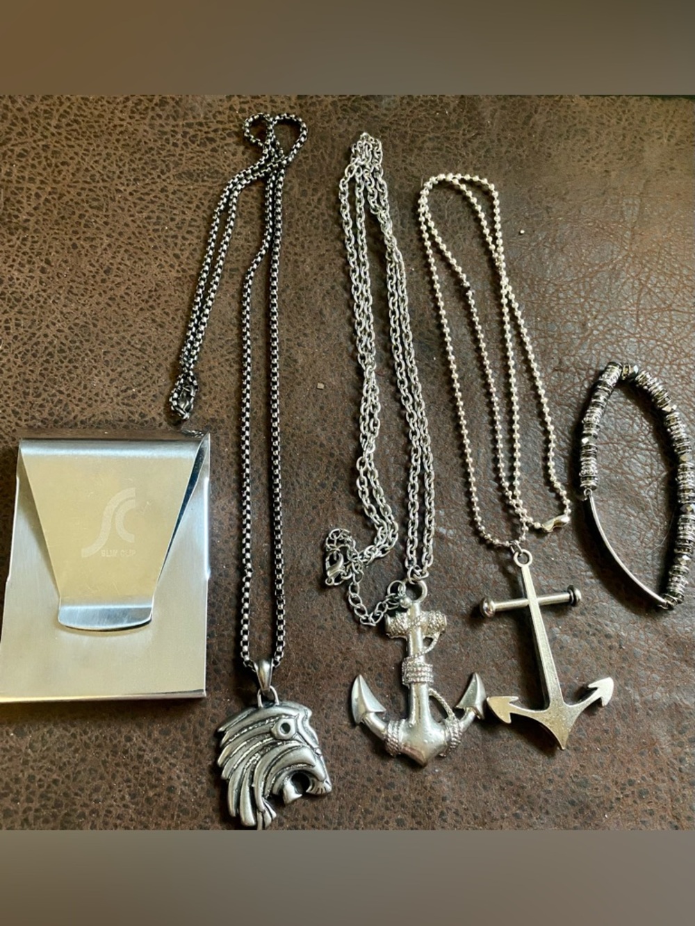 Stainless Steel Slim Clip Wallet, Anchor & Lion Pendant Necklace Set, Bracelet